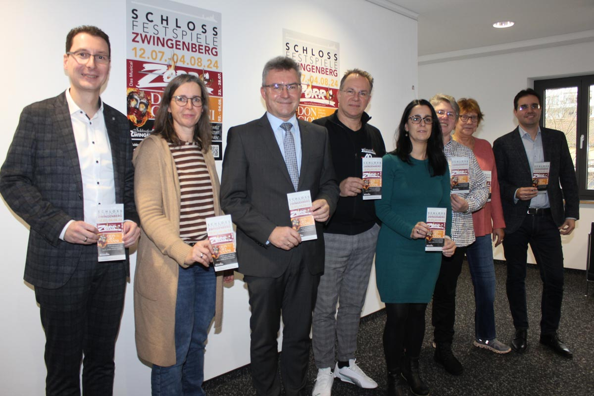 Die Verantwortlichen der Schlossfestspiele bei der Präsentation der neuen Spielzeit.